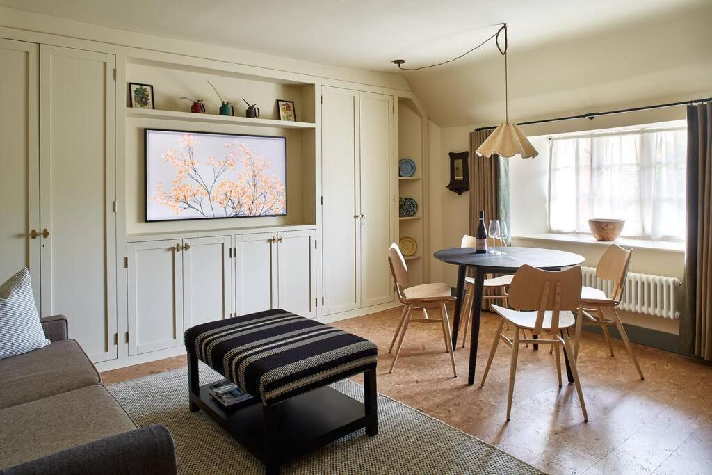 Dawn At The Sun Inn Felmersham, Our Signature Duplex Suite Sharnbrook Екстер'єр фото